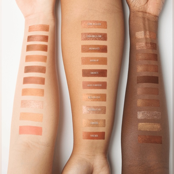 ICONIC London - Heat Of The Moment Face & Eye Palette - Picture 5 of 11